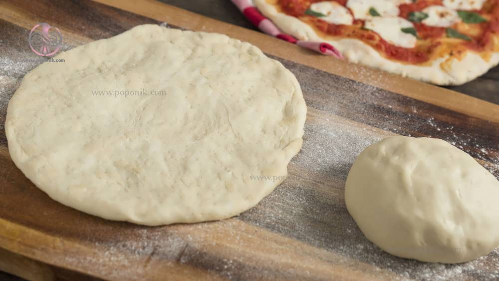 تهیه خمیر پیتزا