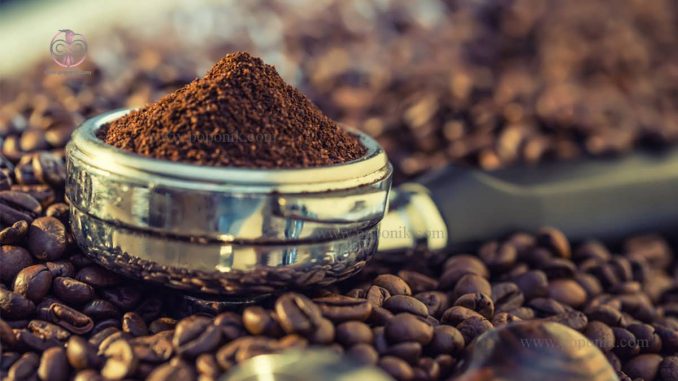 چگونه دانه های قهوه را بو بدهیم