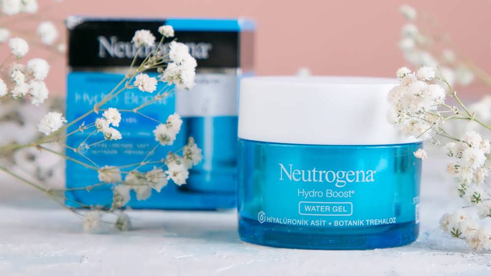 کرم ژل آبرسان نوتروژینا مدل Hydra Boost (Neutrogena)